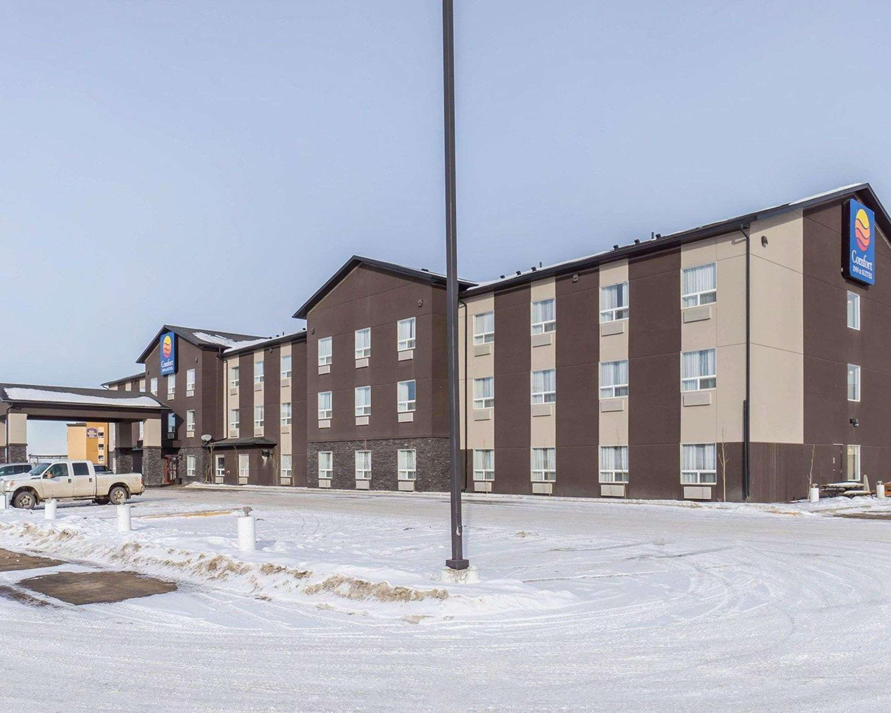 Comfort Inn & Suites Fox Creek Exterior foto